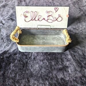 Tray Decor
